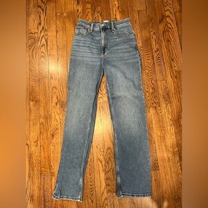 Abercrombie The 90s Straight Ultra High Rise Jeans 26